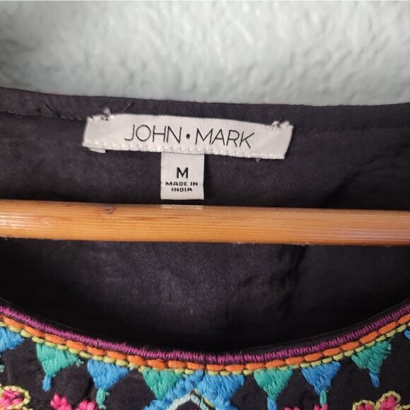 John Mark Black Embellished Tunic with Three-Quarter Sleeves Embroidery - Picture 2 of 10